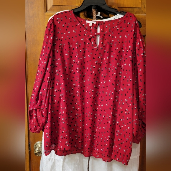 Maurices Red w Polka Dot 3x Top - Picture 1 of 6